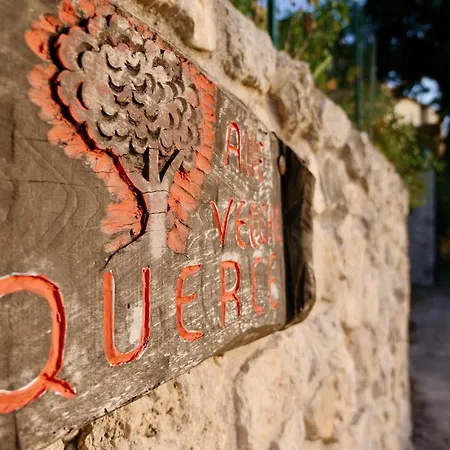 Semesterbostad Alle Vecchie Querce Fontecchio