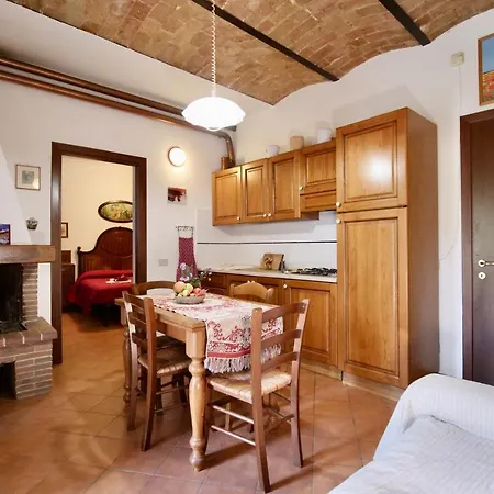 Semesterbostad Alle Vecchie Querce Fontecchio