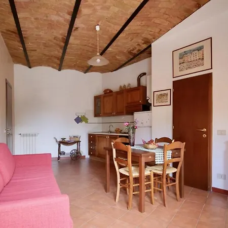 Semesterbostad Alle Vecchie Querce Fontecchio