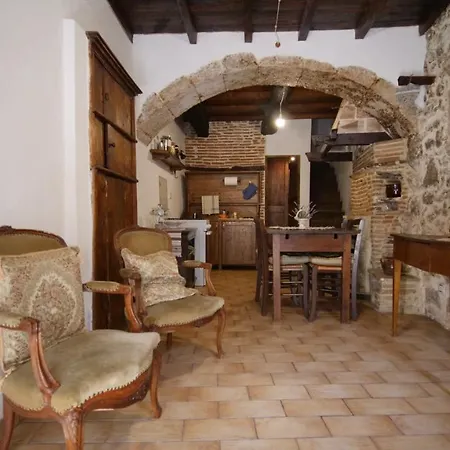 Tatil Evi Alle Vecchie Querce *